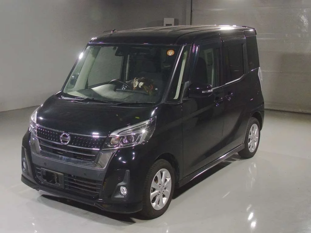 Nissan Dayz Roox B21A 2018
